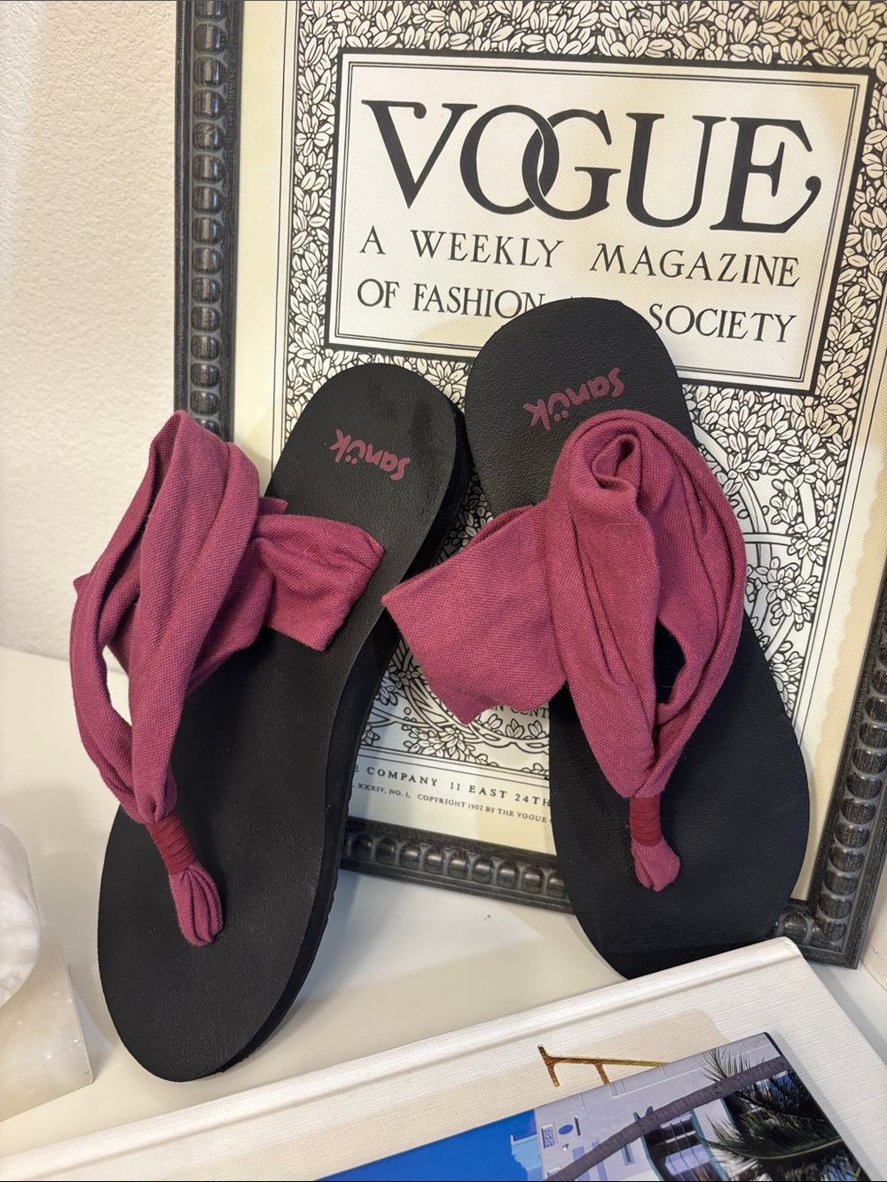 Sanuk Black Sandals with Berry Fabric Wrap